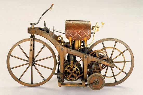 Sự phát triển của khung xe máy